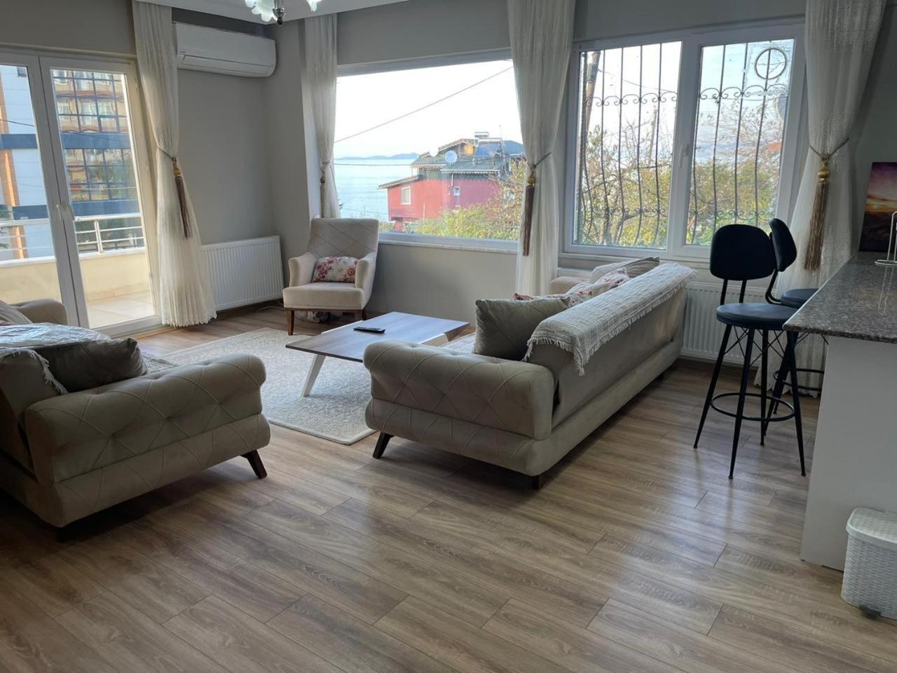 Yalova Apartments Exterior photo