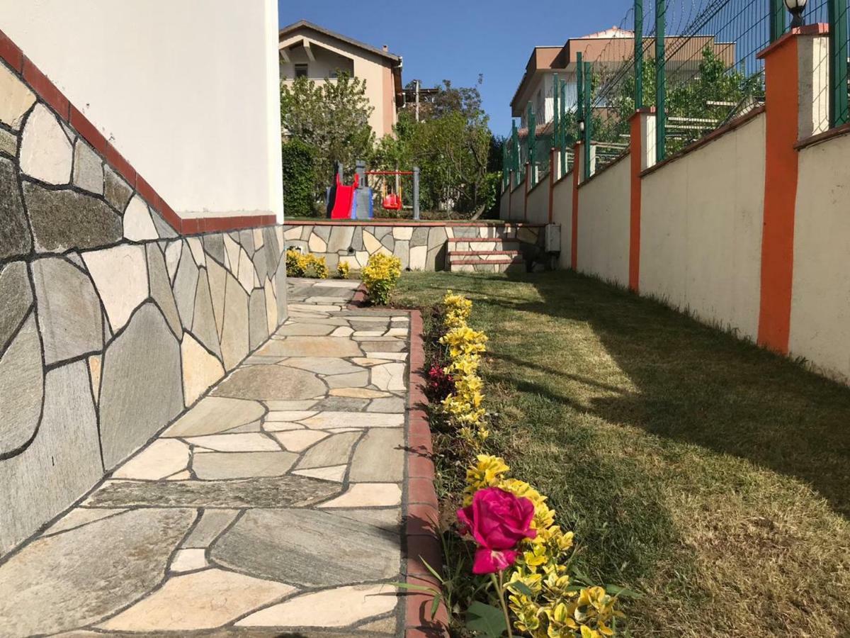 Yalova Apartments Exterior photo